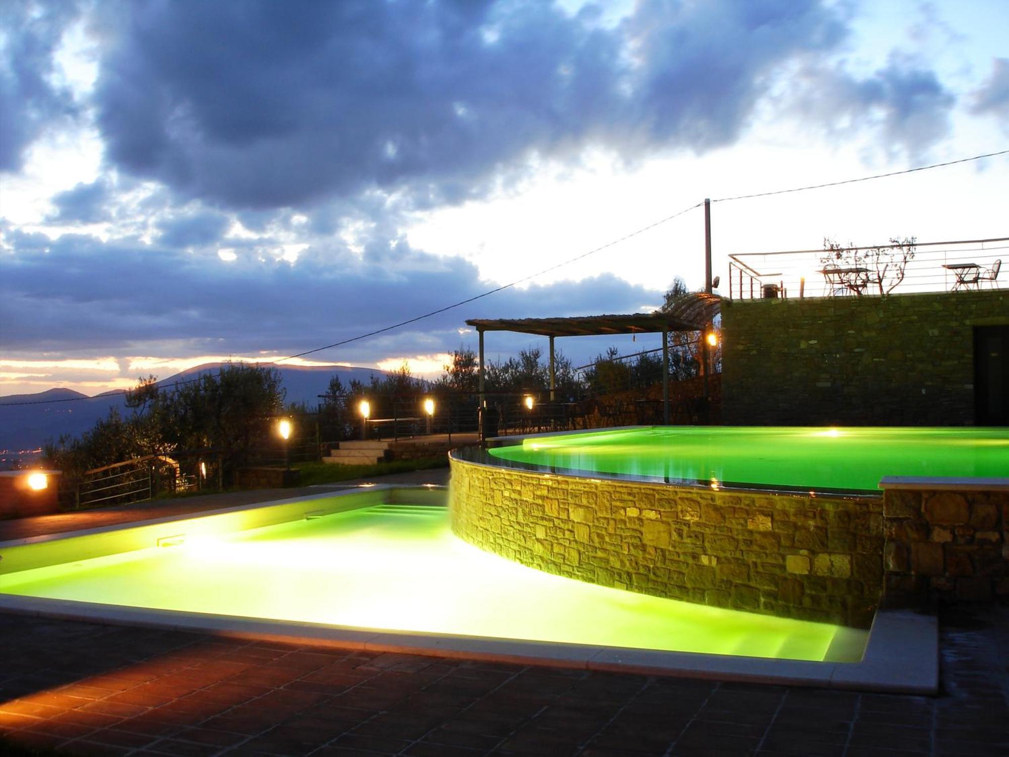 Hotel Il Castellaccio Piccione Bagian luar foto