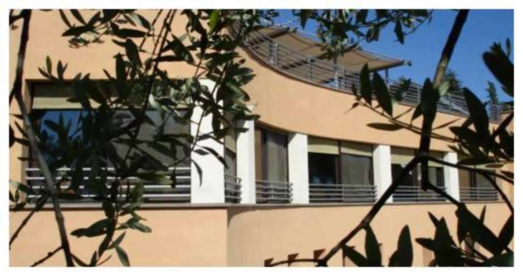 Hotel Il Castellaccio Piccione Bagian luar foto